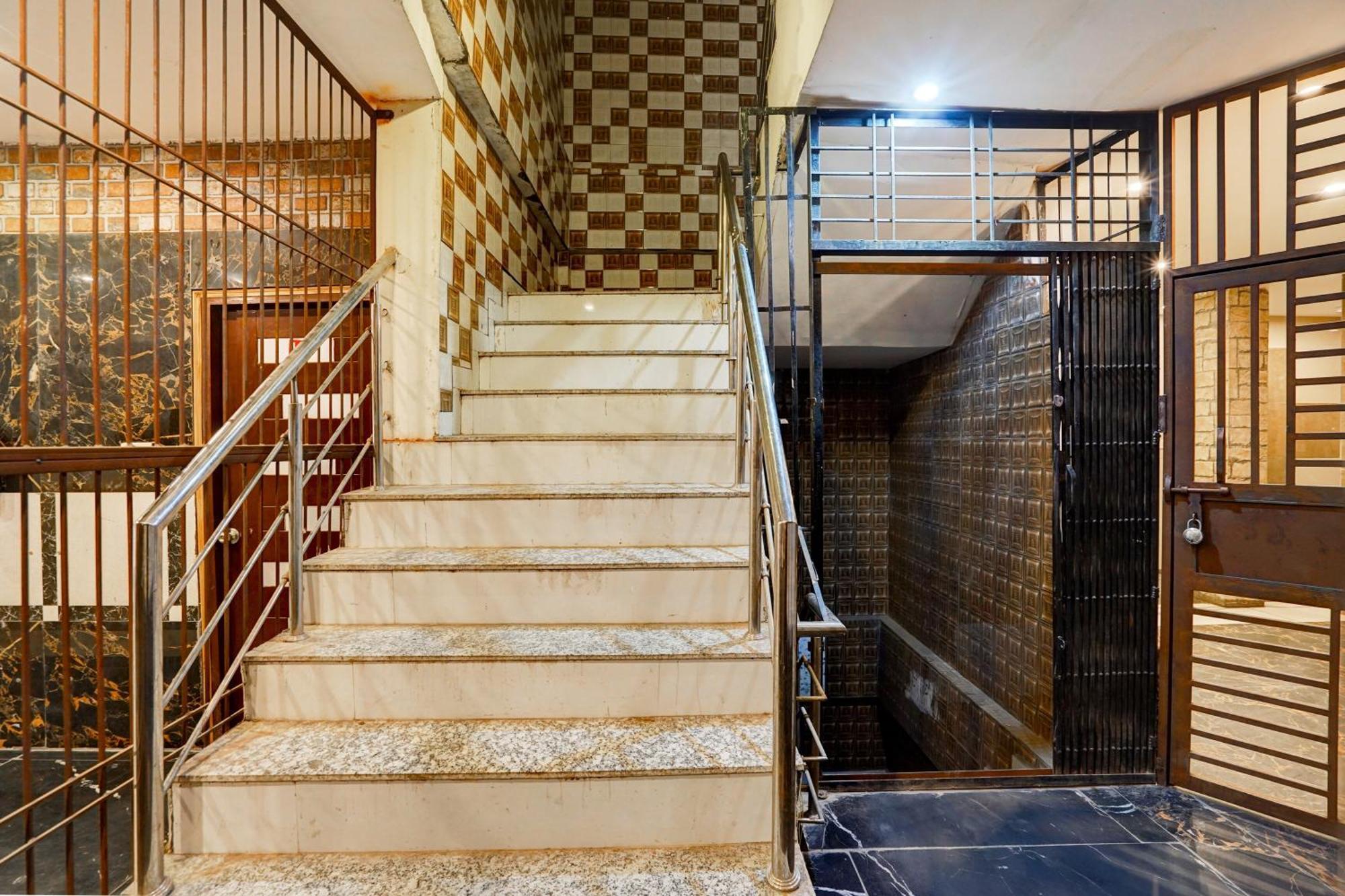Hotel O Blue Vibes 密拉特 外观 照片