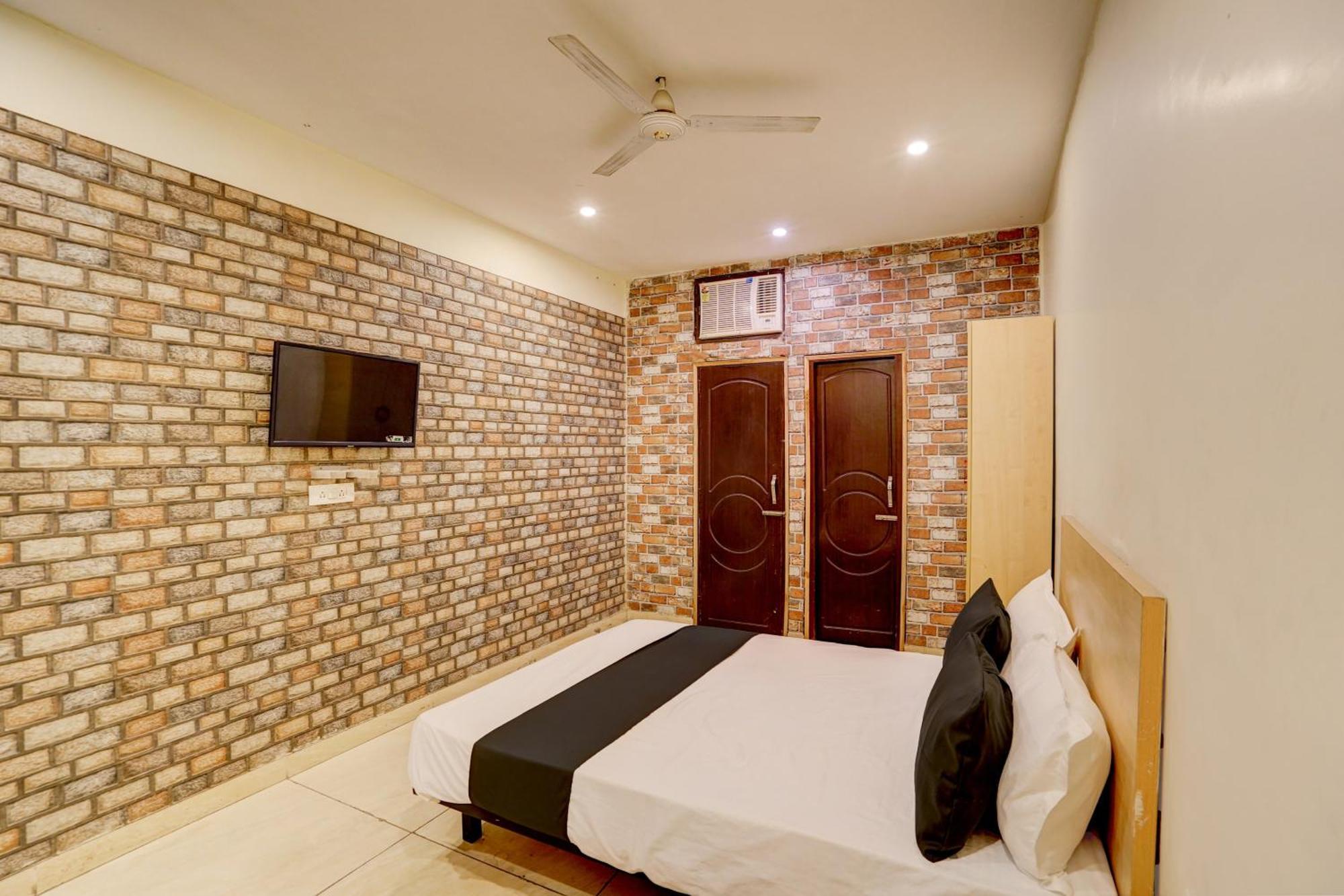Hotel O Blue Vibes 密拉特 外观 照片