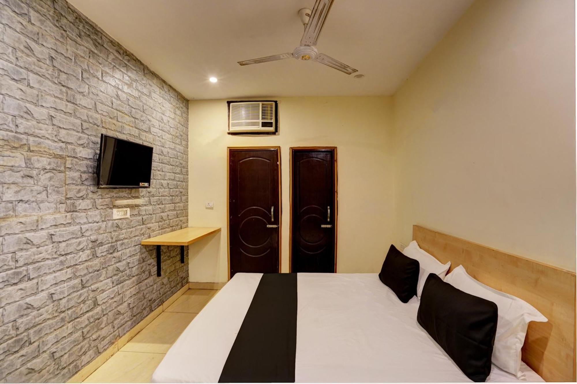 Hotel O Blue Vibes 密拉特 外观 照片